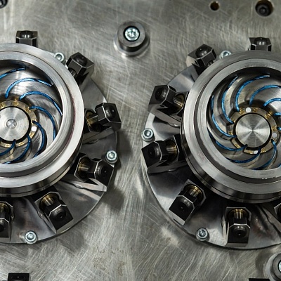 Стержневой ящик для формовки стержней из плакированной смеси